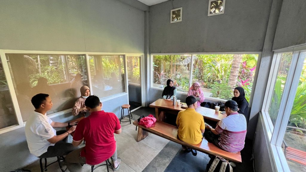 Pusat Studi Lingkungan Hidup UGM Melakukan Audiensi dan Koordinasi Terkait Potensi Kolaborasi Pengabdian Masyarakat di Kabupaten Banyuwangi 1