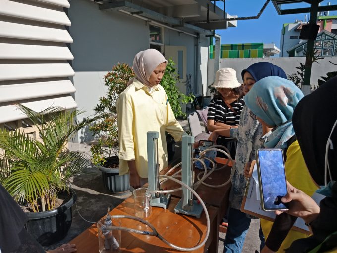 Kegiatan Pengambilan Sampel Kebisingan pada Pelatihan IHT KLHK